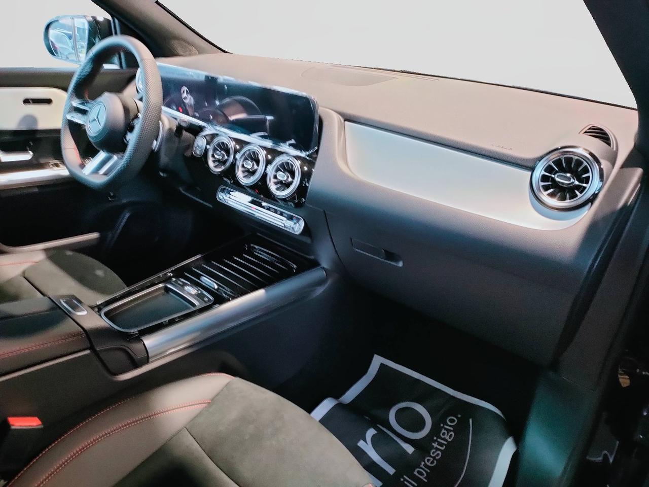 Mercedes-Benz GLA 200 d Automatic 4MATIC