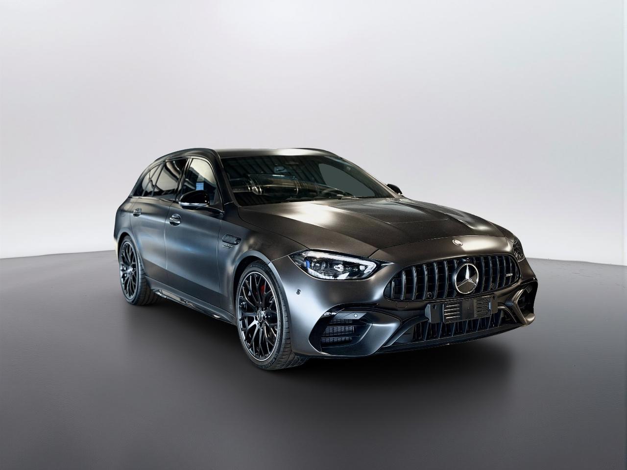 Mercedes-Benz Mercedes-AMG C 63 S e Performance Statio