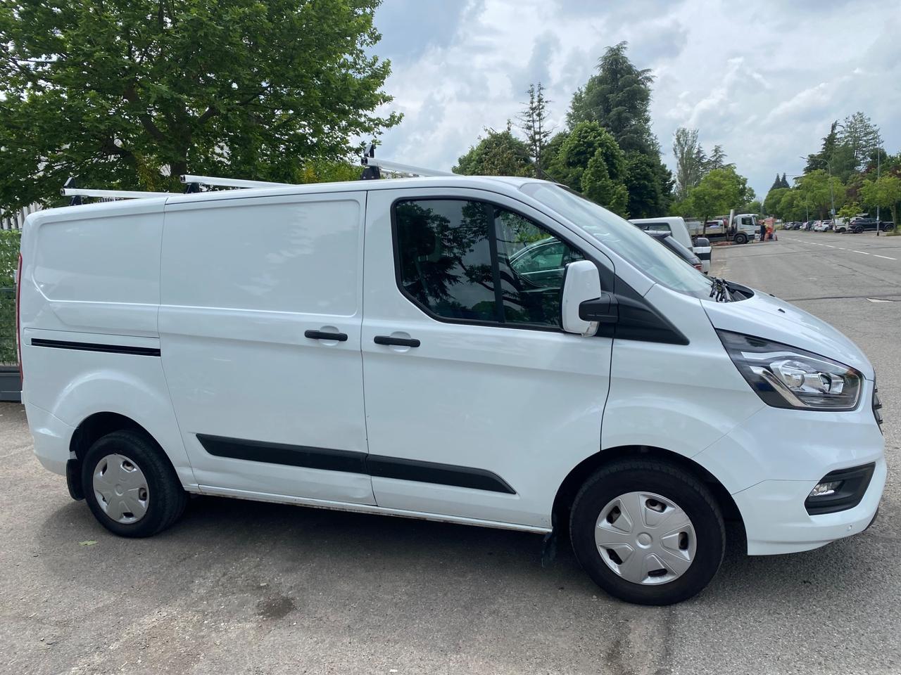 Ford Transit Custom 290 2.0 TDCi 130 PC Furgone Entry