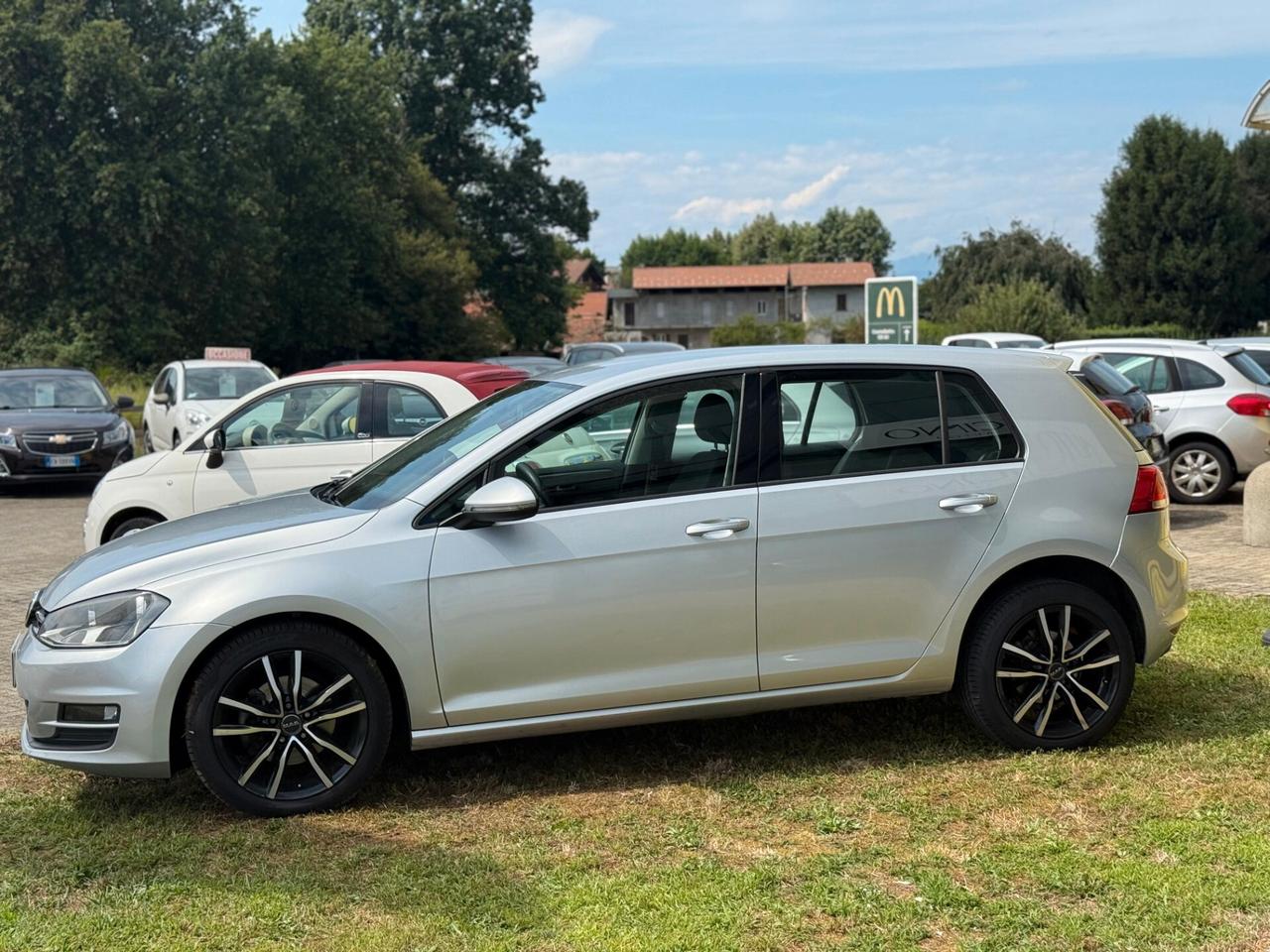 Volkswagen Golf 1.6 TDI 5p. Highline BlueMotion Technology