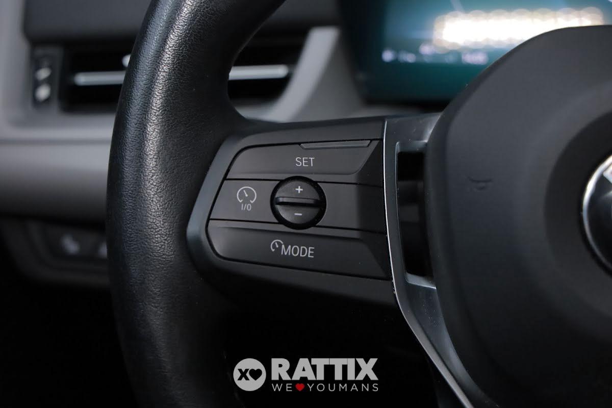 BMW 220 i Active Tourer mhev 48V auto