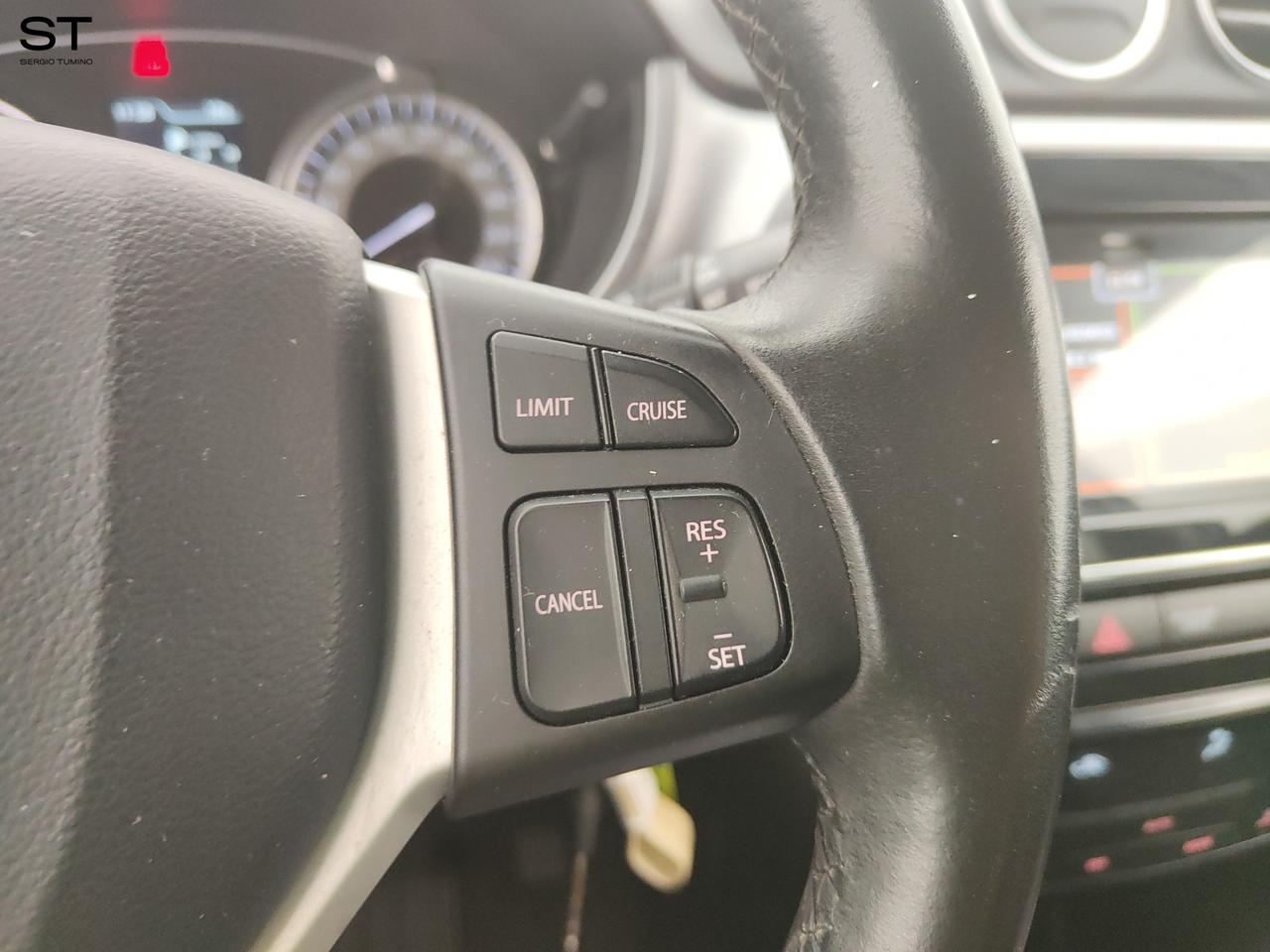 Suzuki Vitara (2015) - Vitara 1.0 Boosterjet Cool