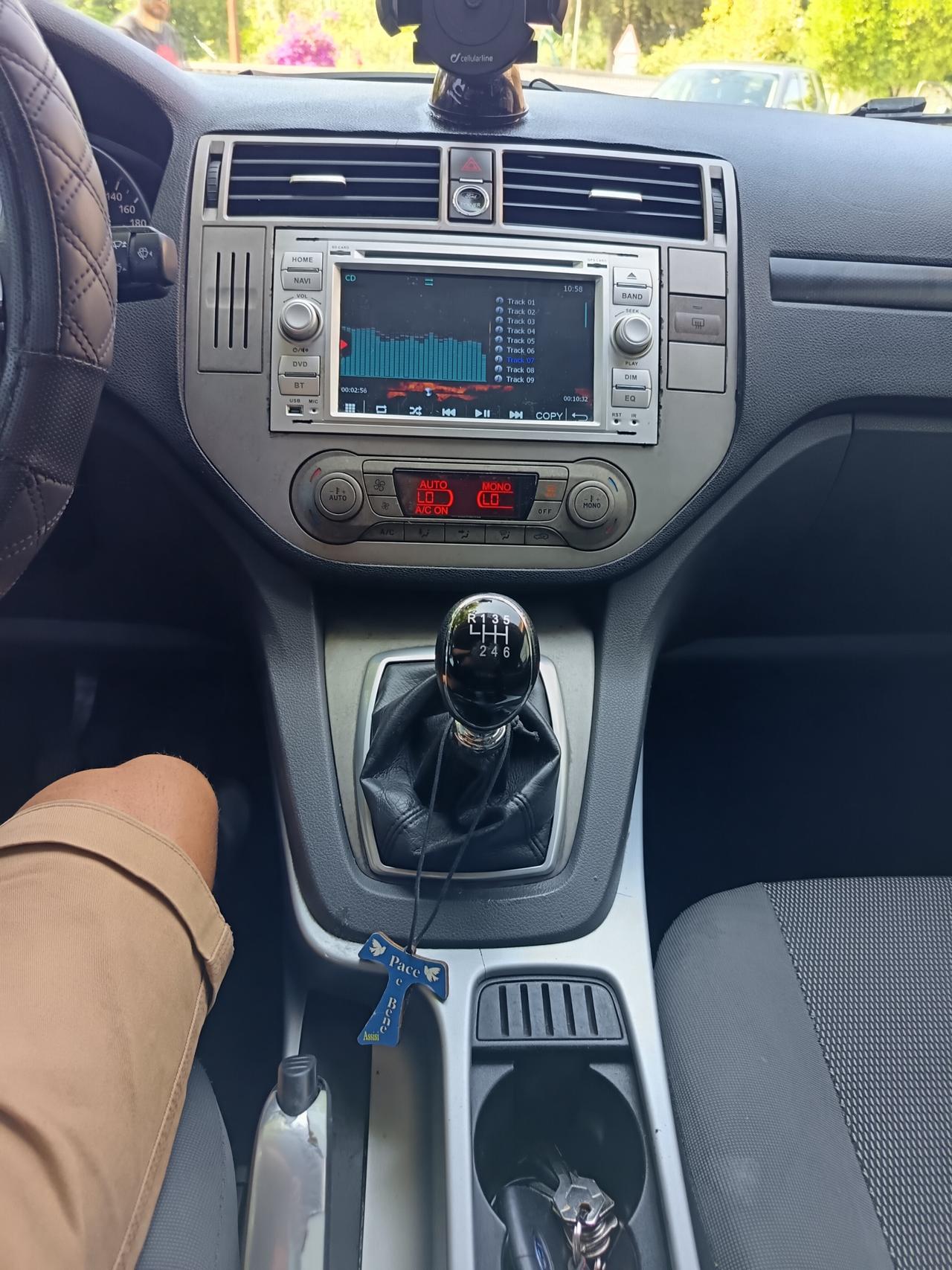 Ford Kuga 2.0 D TITANIUM