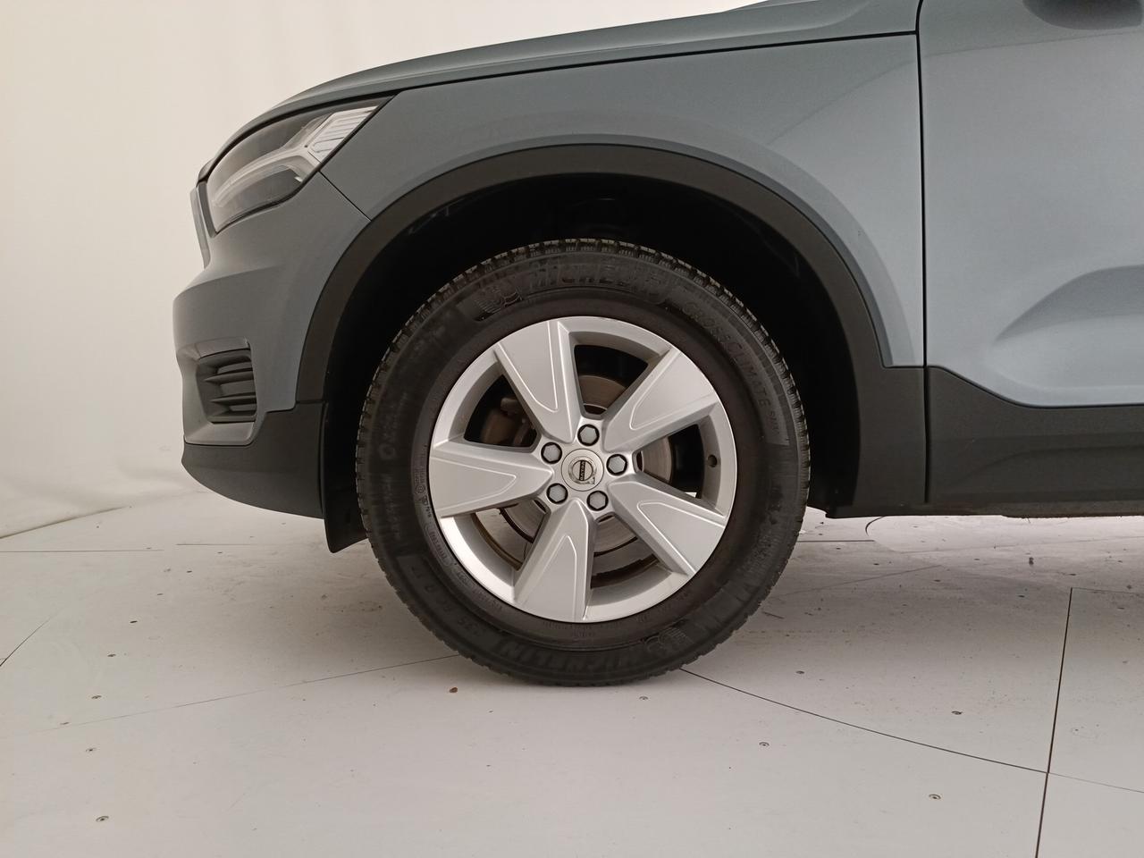 VOLVO XC40 2.0 d3