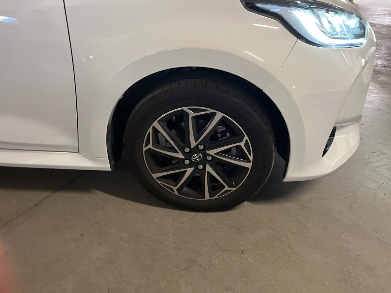 Toyota Yaris 1.5 Hybrid 5 porte Trend 116CV.