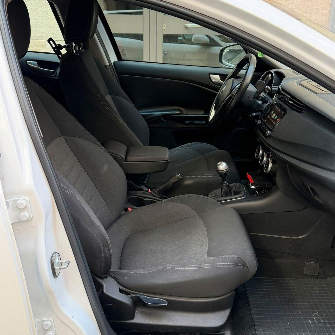 Alfa Romeo Giulietta 1.6 JTDm - 120 CV