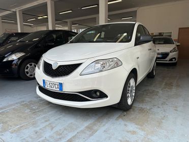 Lancia Ypsilon 1.2 69 CV 5 porte Silver - solo 45000km