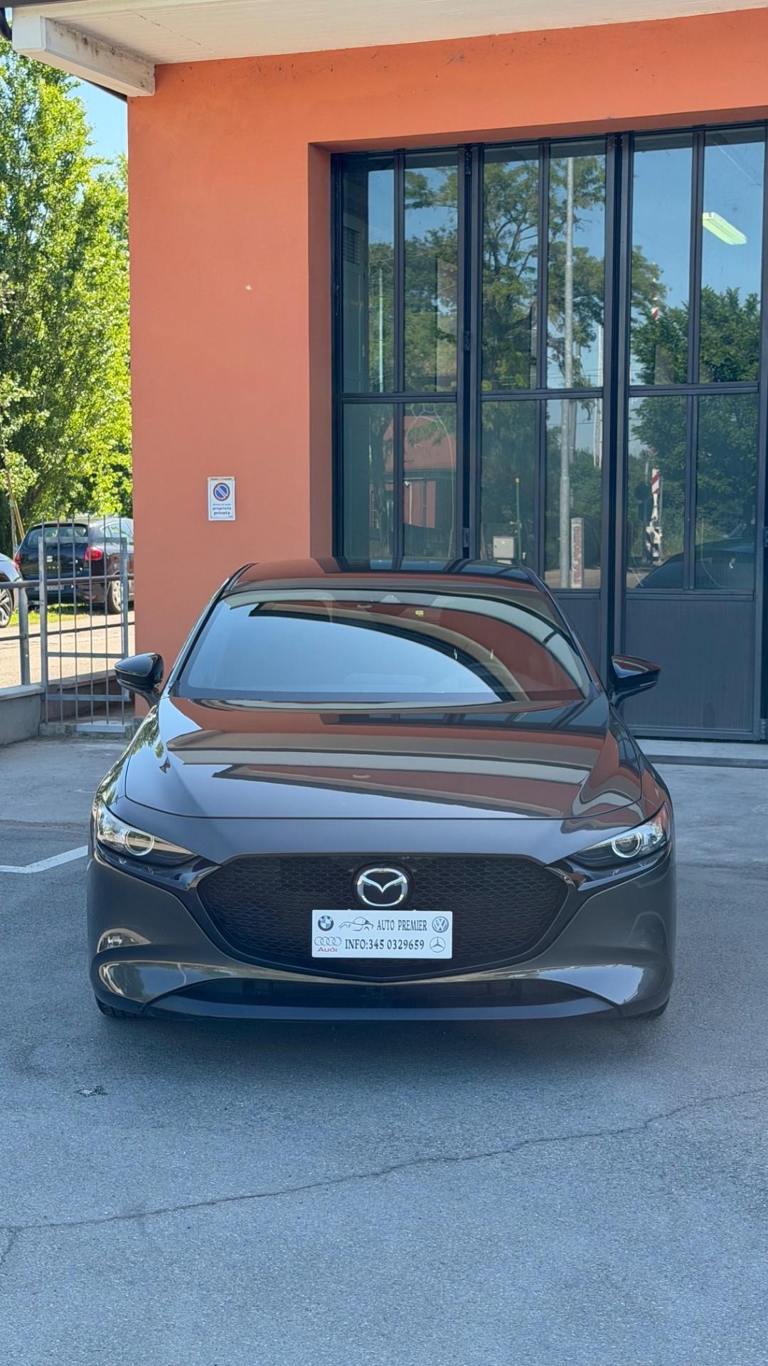 Mazda 3 1.8L Skyactiv-D Exclusive