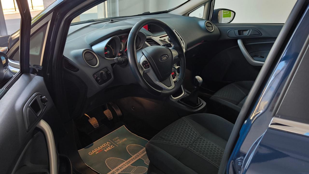 Ford Fiesta 1.4 5 porte Bz.- GPL Titanium