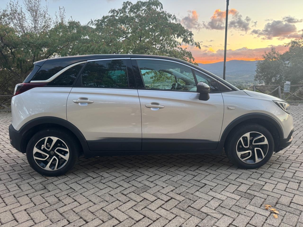 Opel Crossland X 1.6 ECOTEC 99Cv *ULTIMATE* 2018