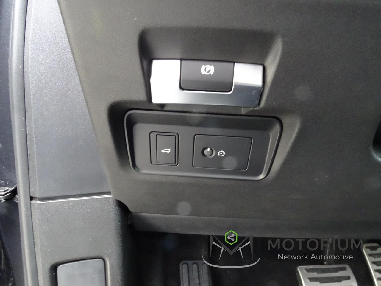 Land Rover Range Rover Evoque 2.0D I4 180 CV AWD Auto R-Dynamic SE