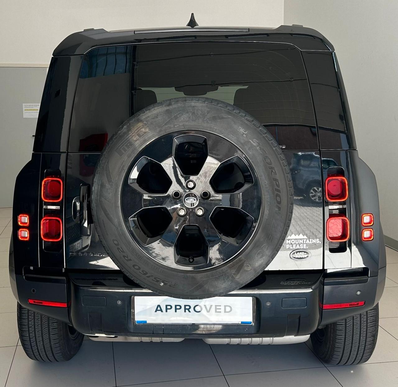 Land Rover Defender 110 3.0D I6 200 CV AWD Auto SE