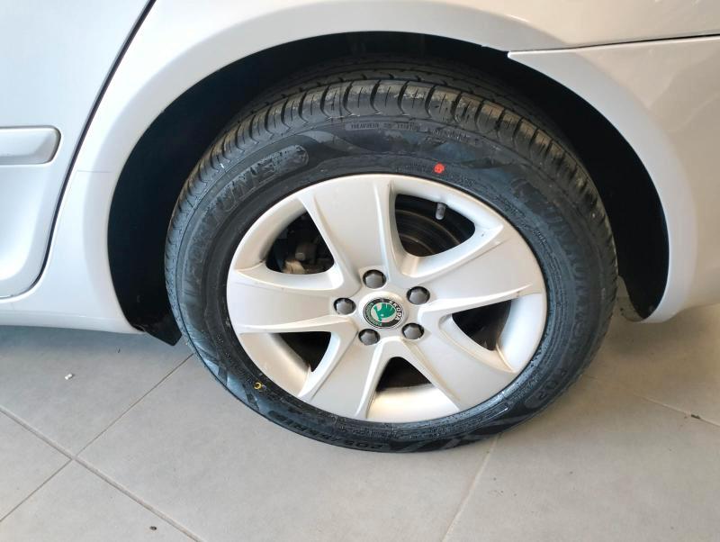 Skoda Octavia Berlina Octavia 1.6 tdi cr SW KM 149000