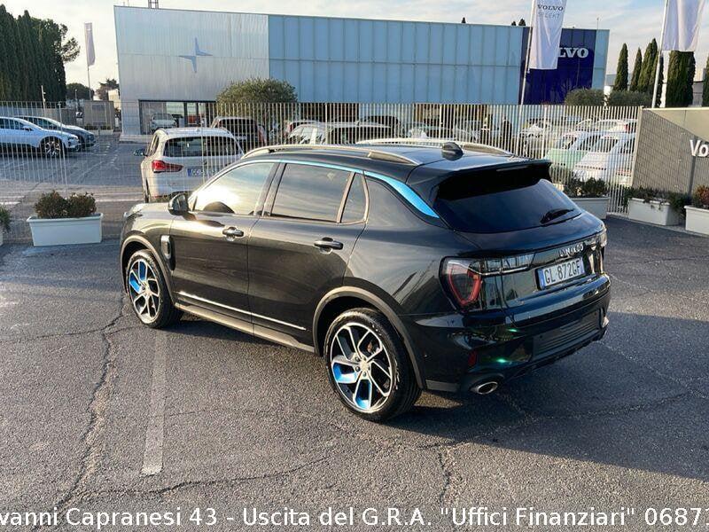 Lynk & Co 01 01 PHEV