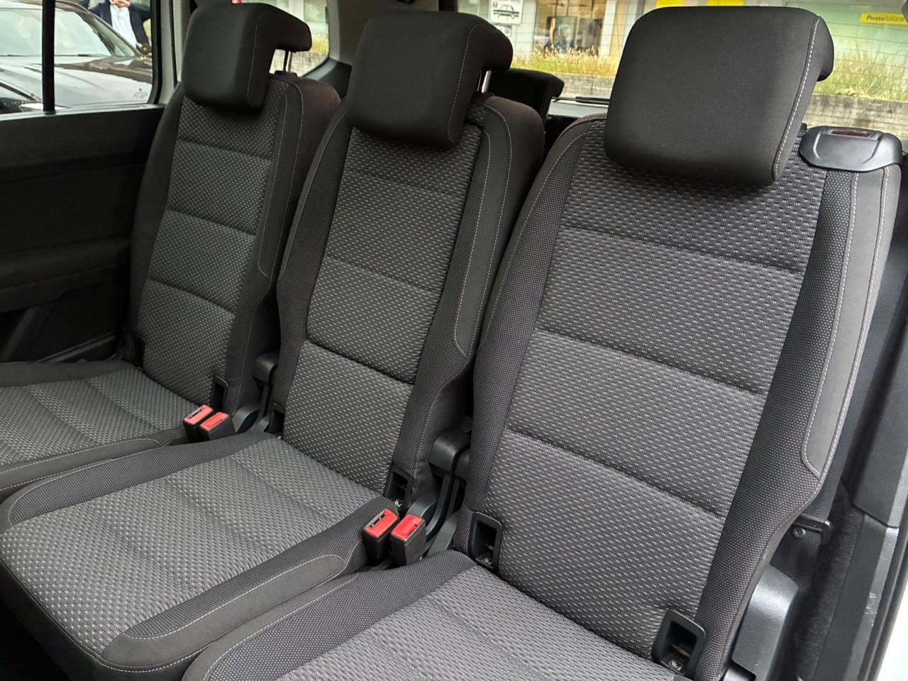 Volkswagen Touran 1.5 TSI EVO DSG Executive BlueMotion Technology