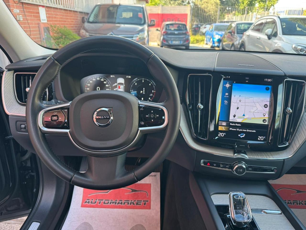 Volvo XC 60 XC60 2.0 d 197cv B4 AWD Geartronic Momentum Pro