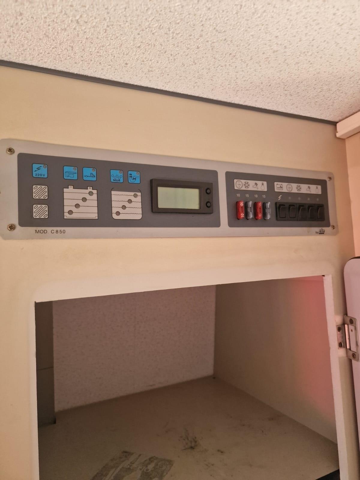 Vra22 Camper puro Ford del 1992 in saldo