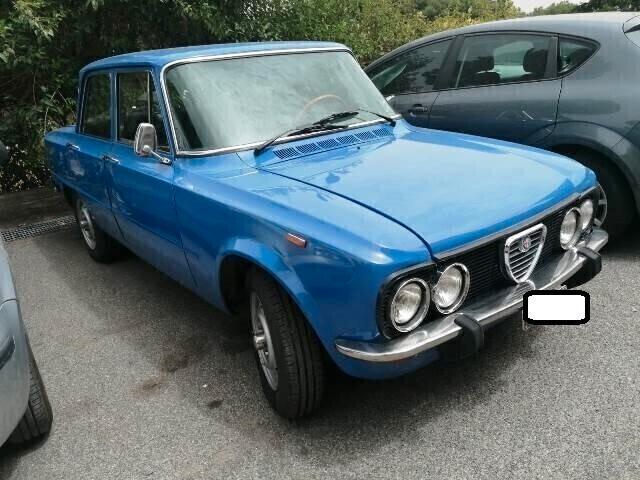 Alfa Romeo Giulia 1300 super