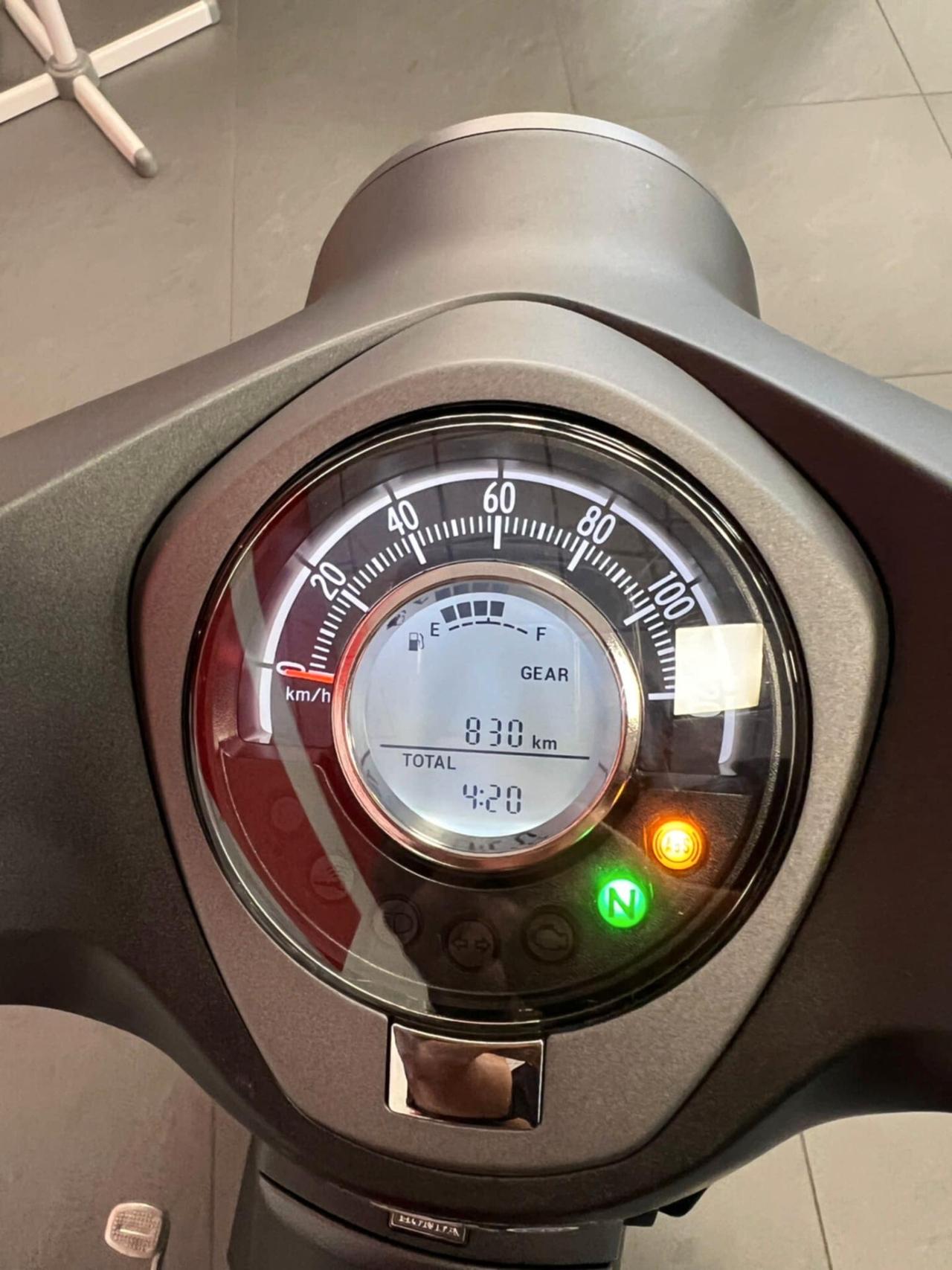 Honda Super Cub 125 - 2023 - 830 km