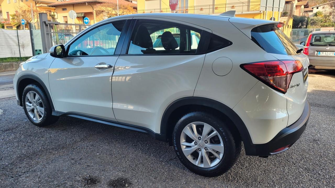 Honda HR-V 1.5 i-VTEC Elegance Navi ..CAMBIO AUTOMATICO..
