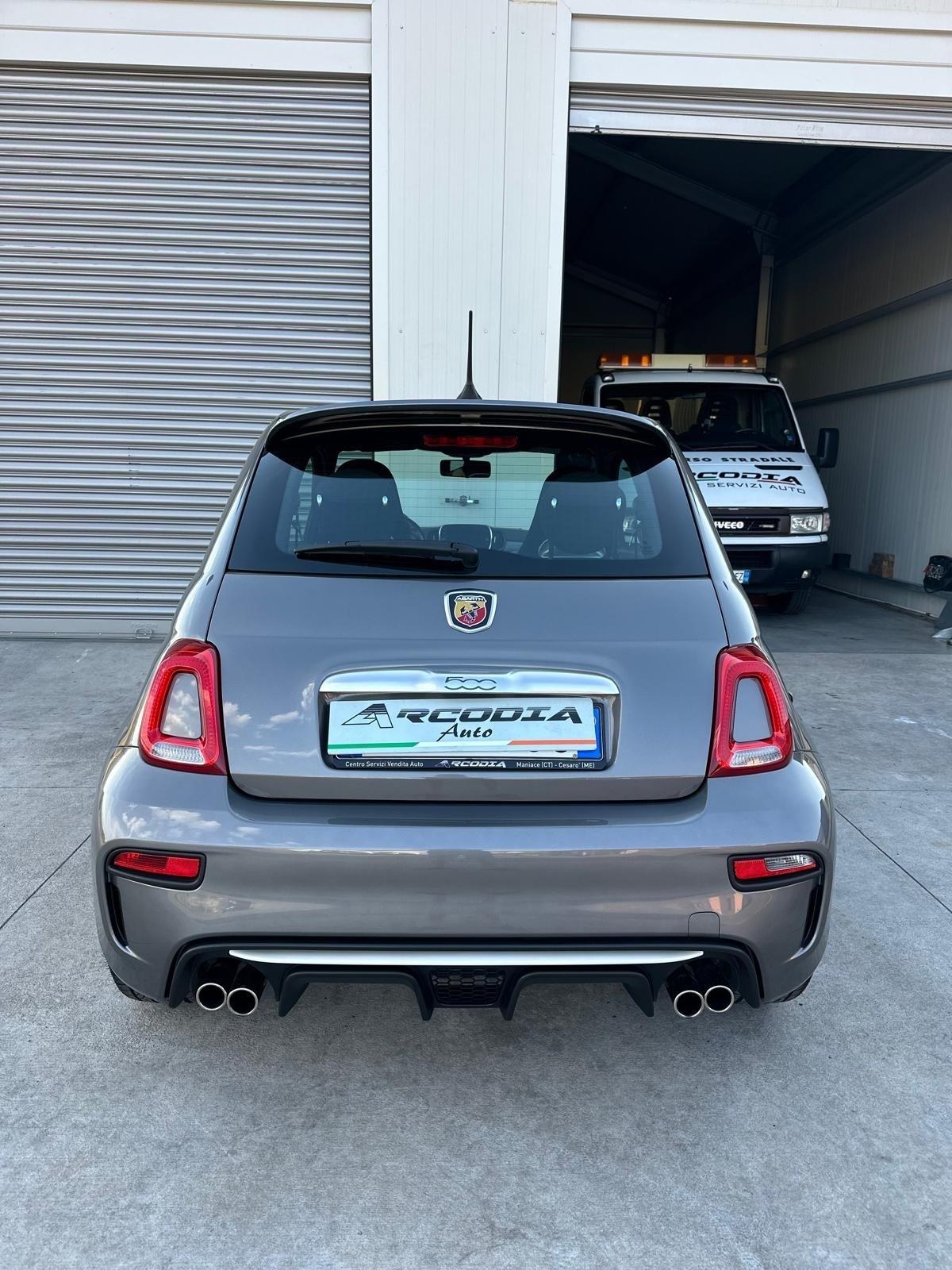 Abarth 595 1.4 Turbo T-Jet 165 CV Turismo