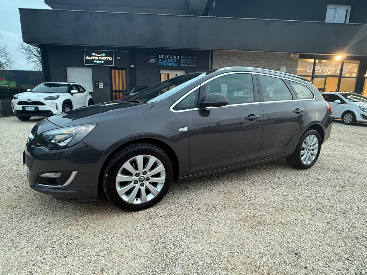 Opel Astra 1.7 CDTI 130CV Sports Tourer Cosmo Fleet