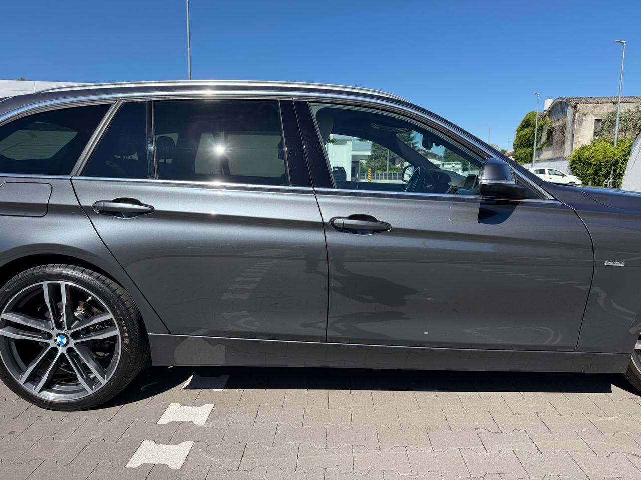 Bmw 320 d Luxury Line #10868