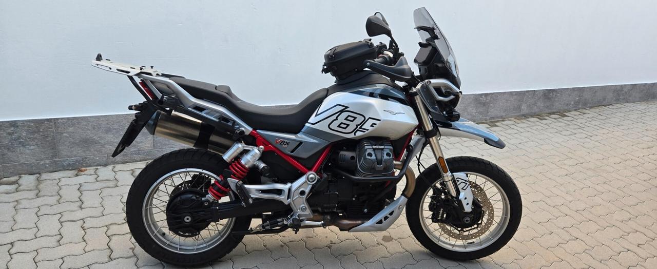 Moto Guzzi V 85 ABS EURO 5 +