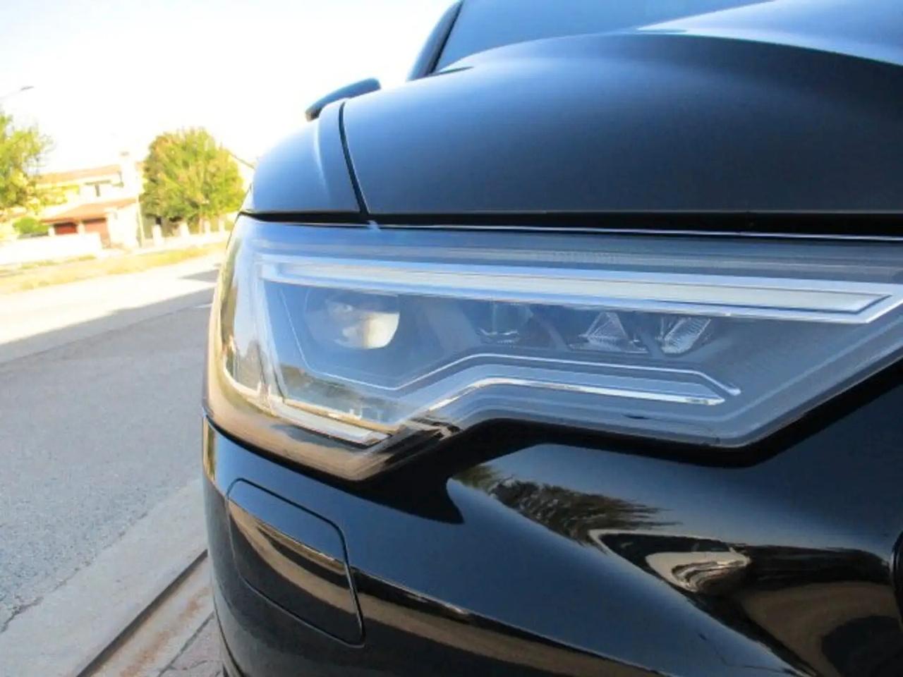 Audi A6 Avant 40 2.0 TDI S tronic Business Design