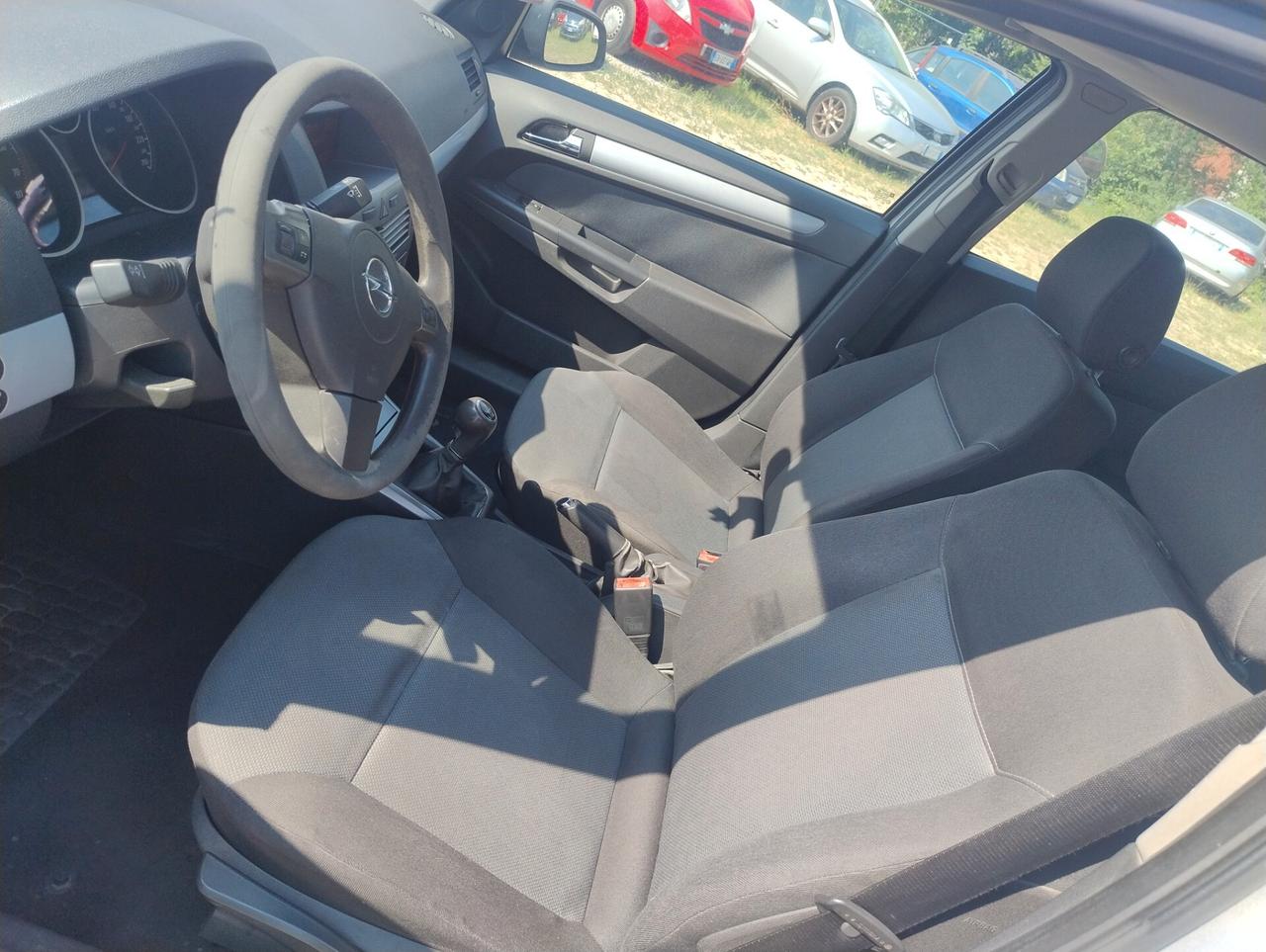 Opel Astra 1.6 16V VVT Station Wagon Cosmo