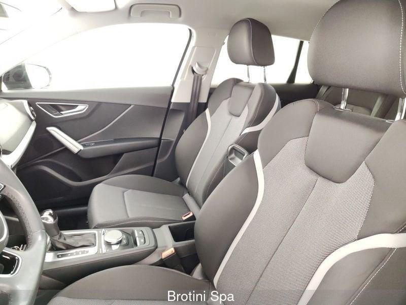 Audi Q2 Q2 30 TDI S tronic Identity Black