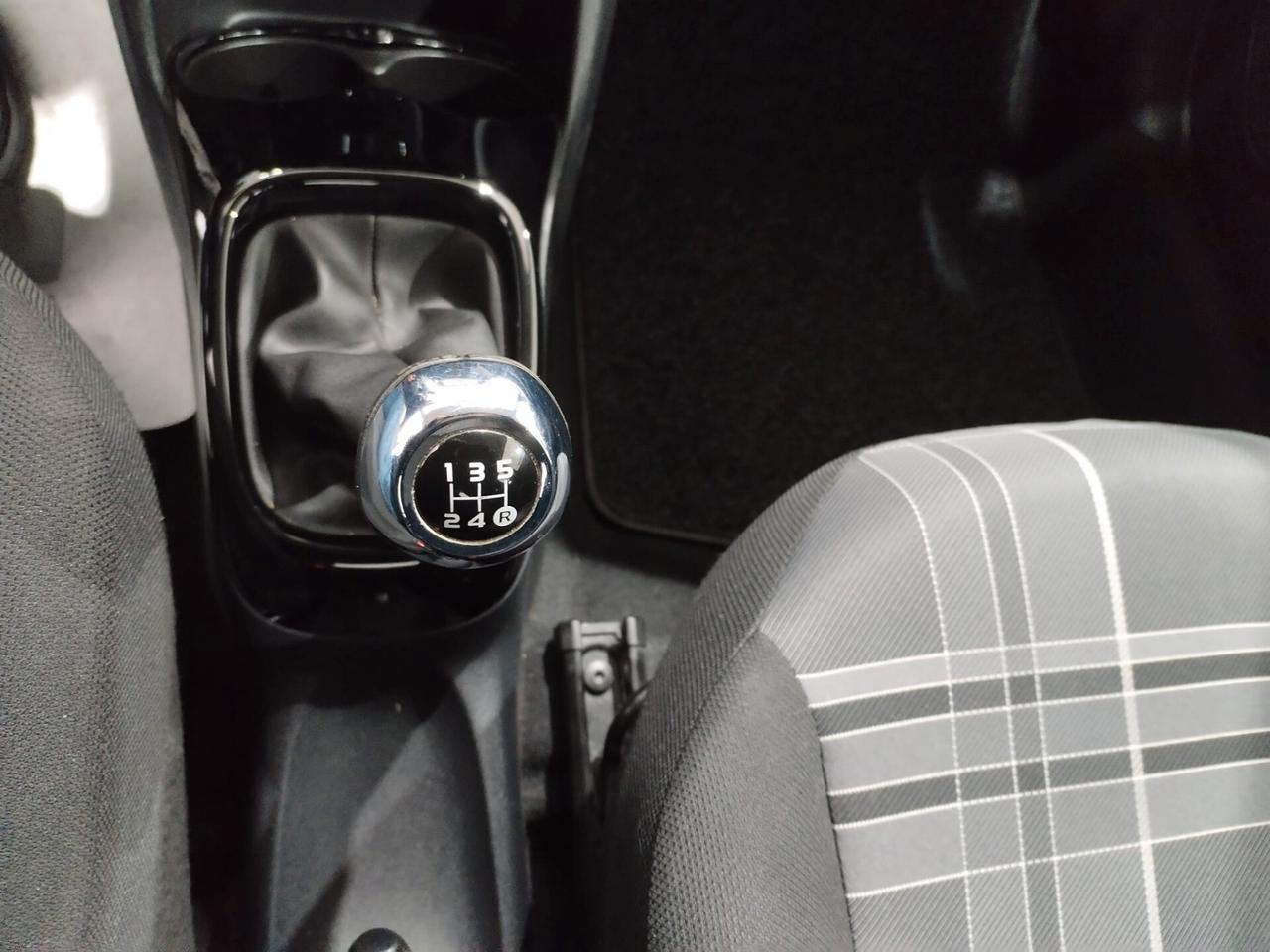 Peugeot 108 VTi 68 5 porte Allure