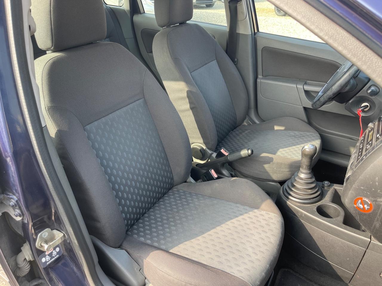 Ford Fiesta 1.4 16V 5p. Zetec