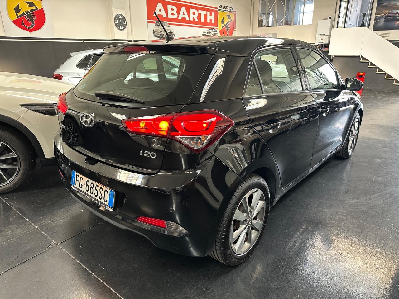 Hyundai i20 1.2 84 CV 5 porte Econext Comfort
