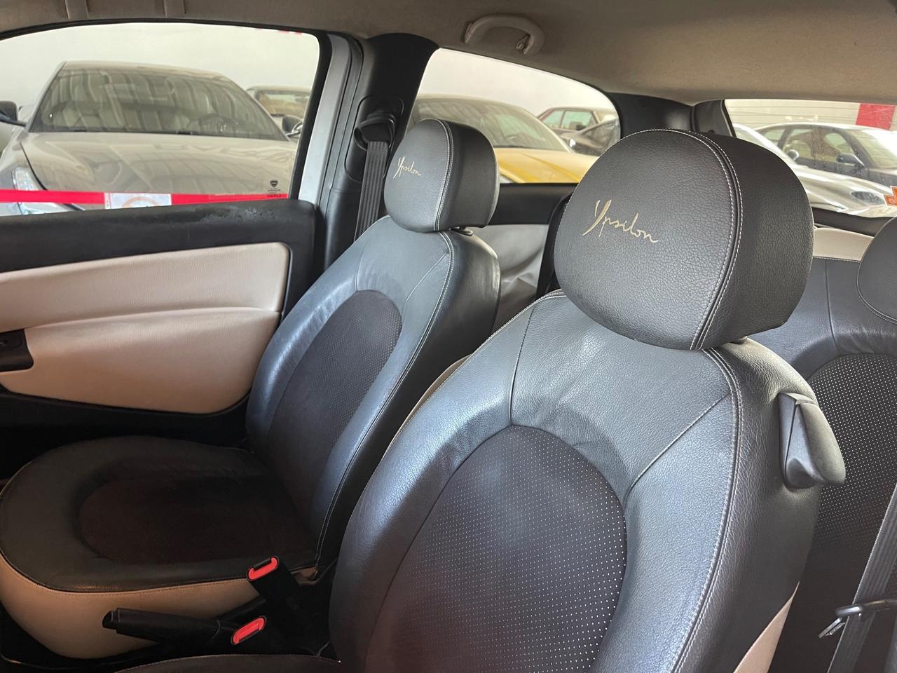 Lancia Ypsilon 1.2 GPL Neopatentati PERMUTE RATE