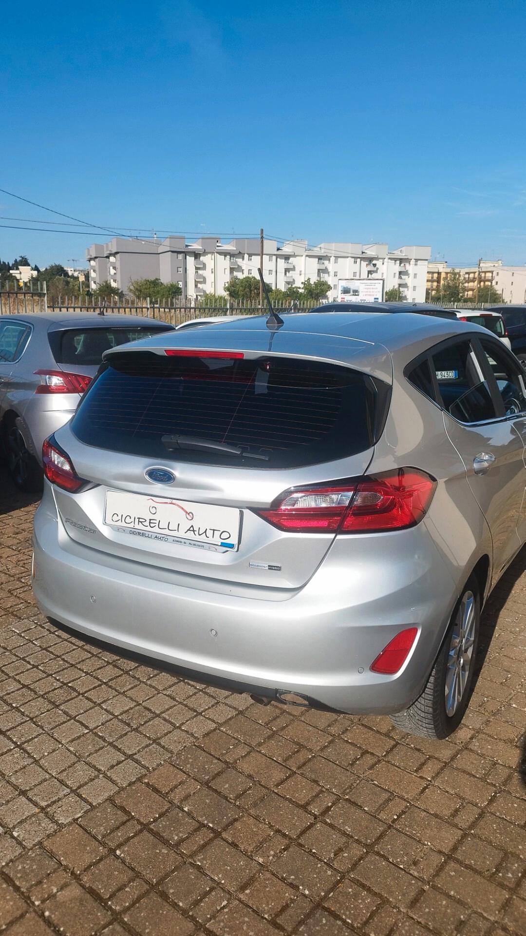 Ford Fiesta 1.0 Ecoboost Hybrid 125 CV DCT 5 porte Titanium