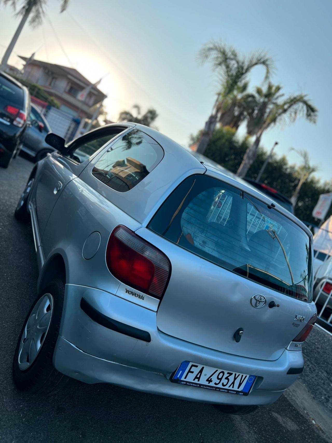 Toyota Yaris Verso 1.3i 16V cat Sol
