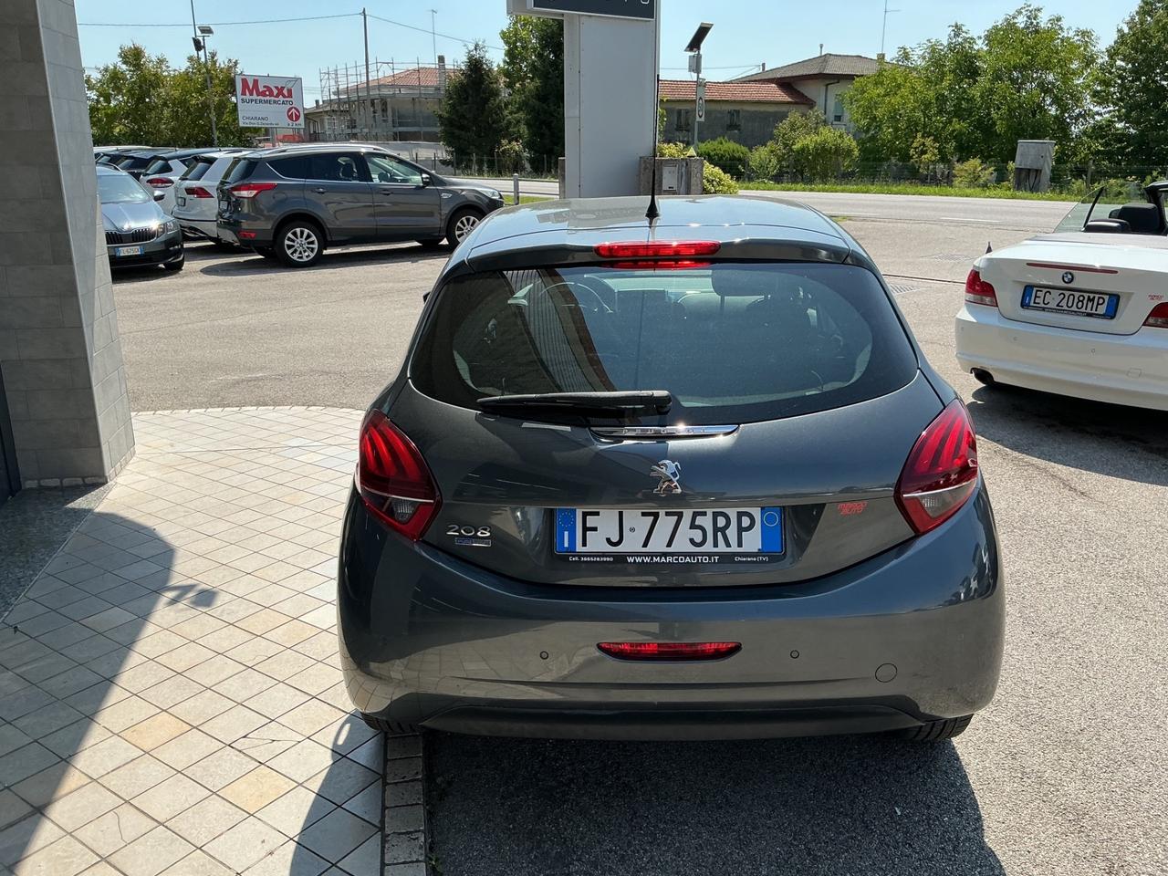 Peugeot 208 1.2 GPL Neopatentati