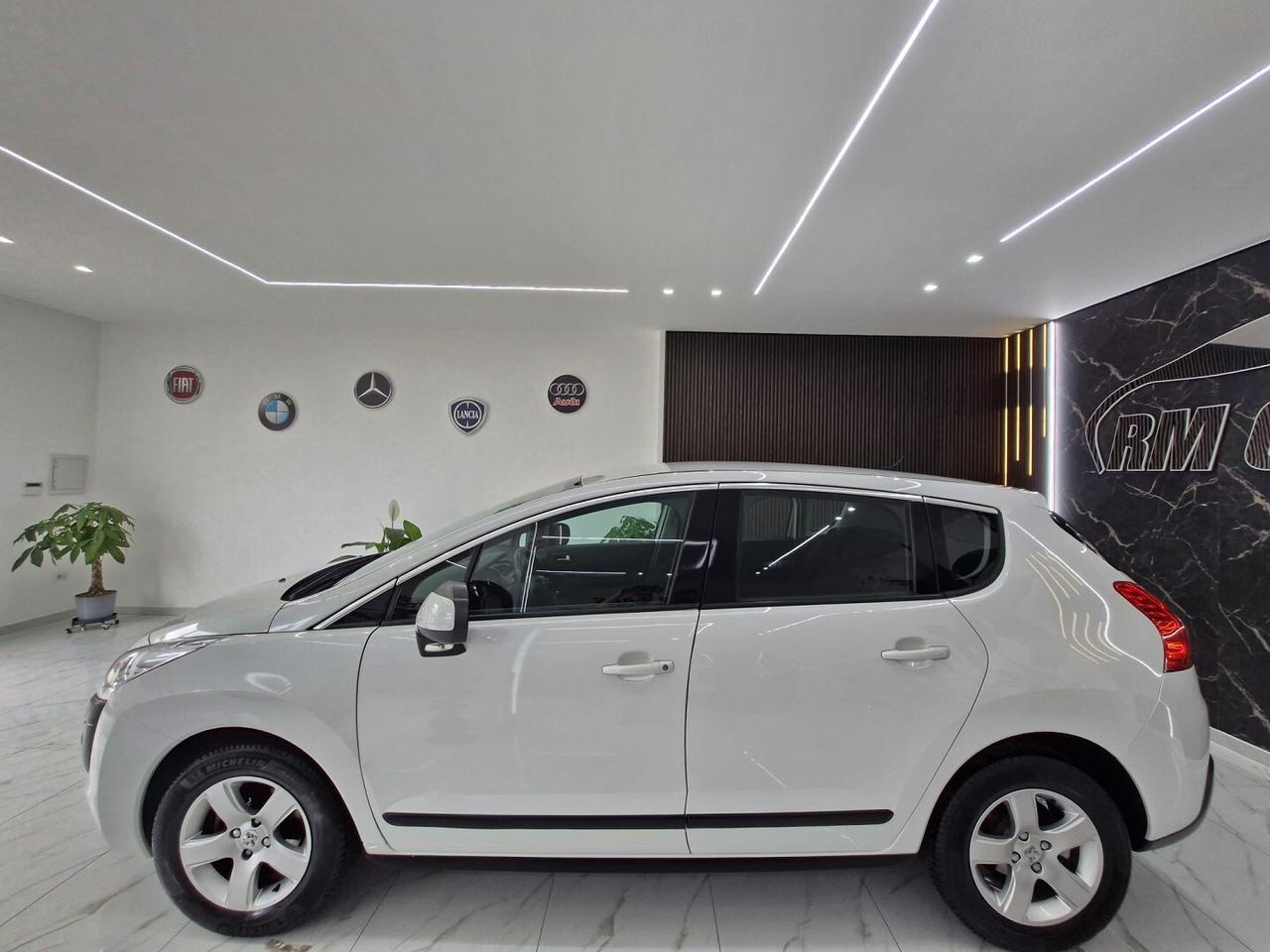 PEUGEOT 3008 1.6 Hdi 110CV Allure BIANCO PERLATO