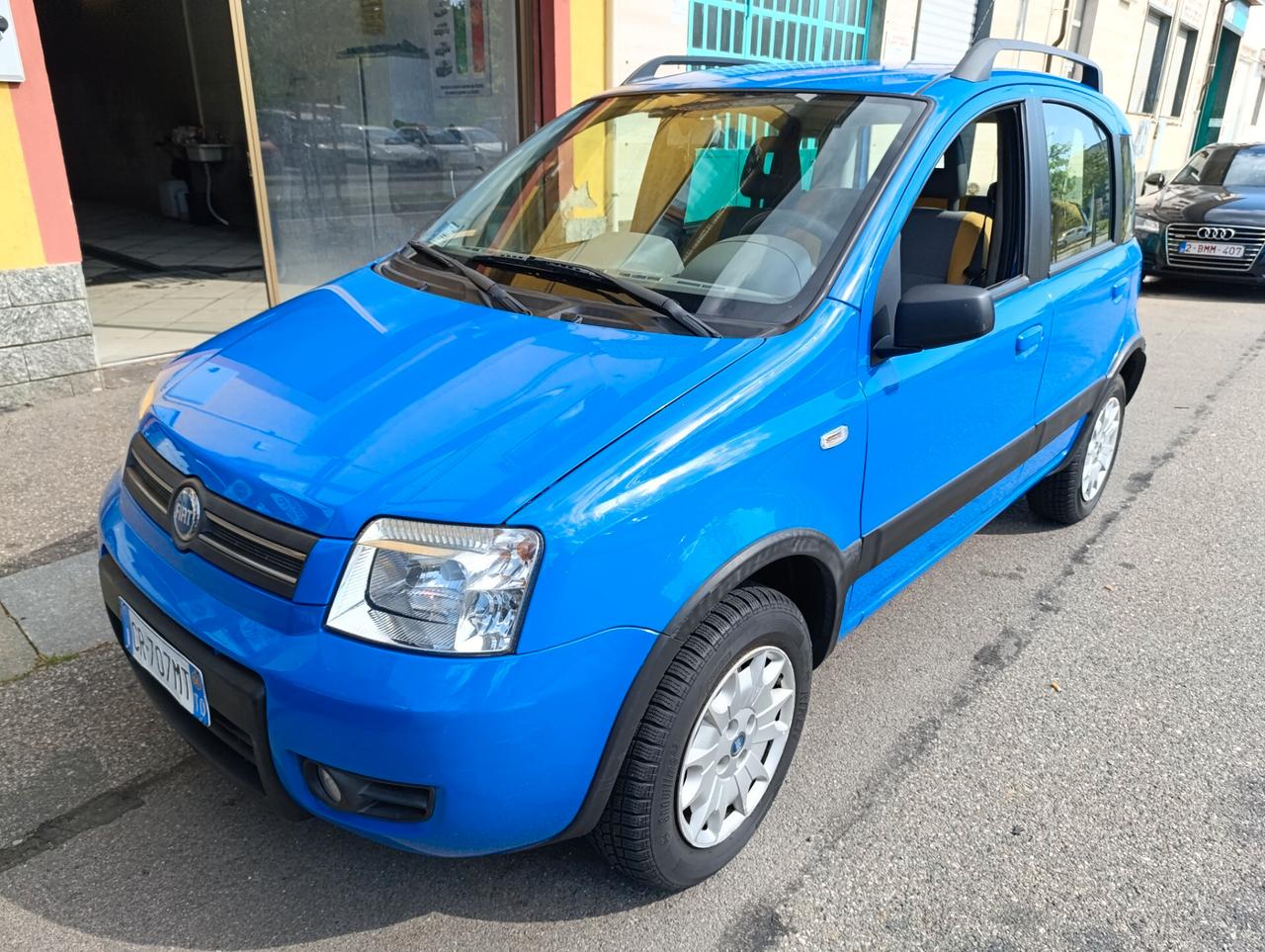 Fiat Panda 1.2 4x4 Climbing Benzina Pochi Km