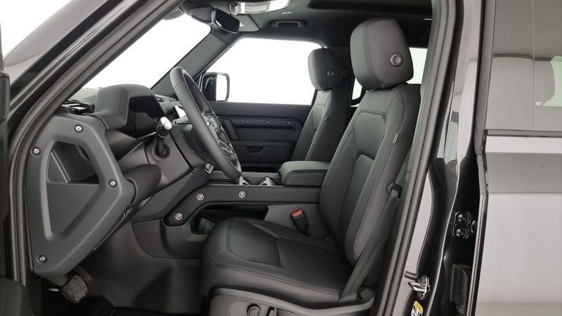 Land Rover Defender 110 3.0D I6 200 CV AWD Auto X-Dynamic SE