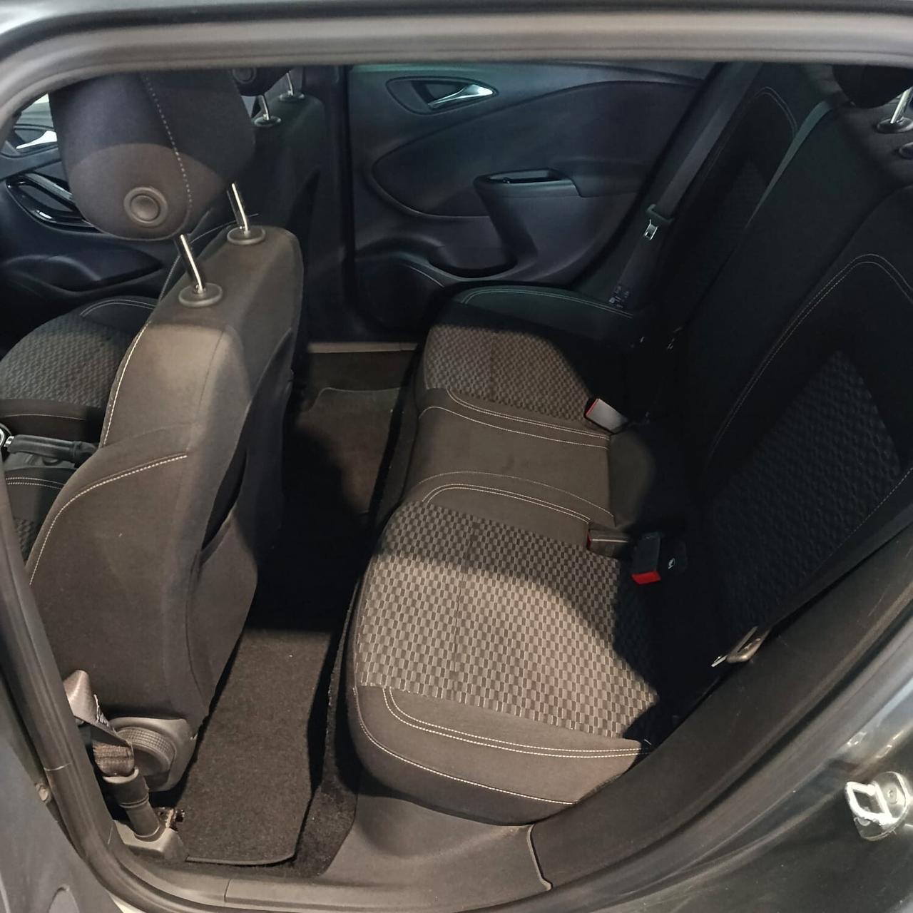 Opel Astra SPORTS TOURER 1.6 CDTI