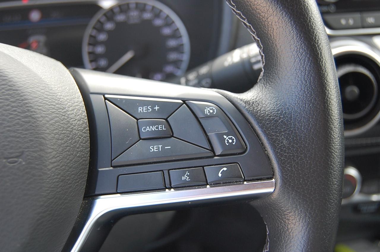 Nissan Juke 1.0 DIG-T 114 CV N-Connecta