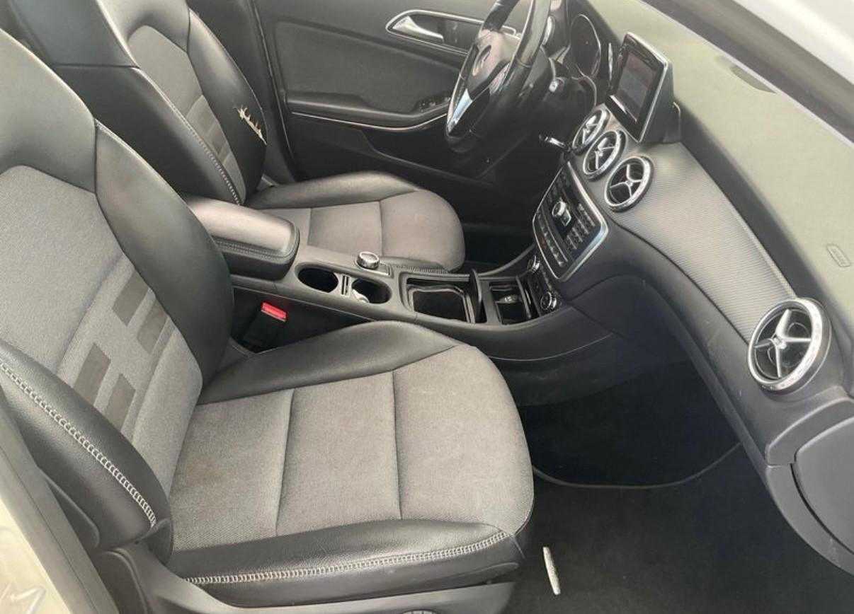 Mercedes-benz GLA 200 CDI Automatic 4Matic Sport 136cv
