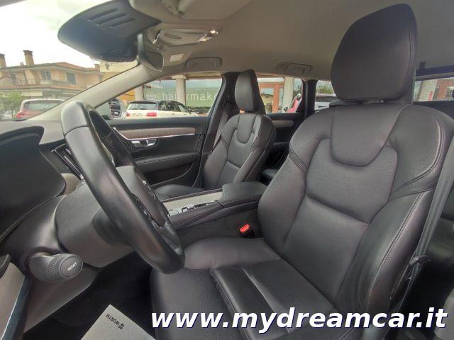 VOLVO V90 Cross Country B4 (d) AWD Geartronic Business Pro