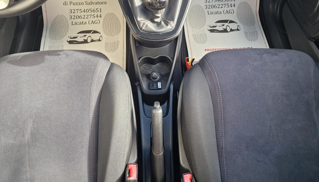 Lancia Ypsilon 1.2 benzina 70cv 5POSTI