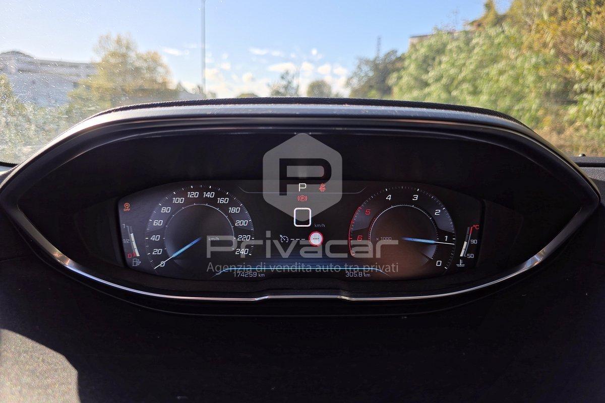 PEUGEOT 3008 BlueHDi 120 S&S EAT6 Business