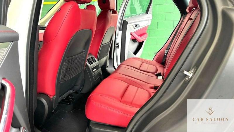 Jaguar F-Pace 2.0 D 204 CV AWD aut. R-Dynamic SE
