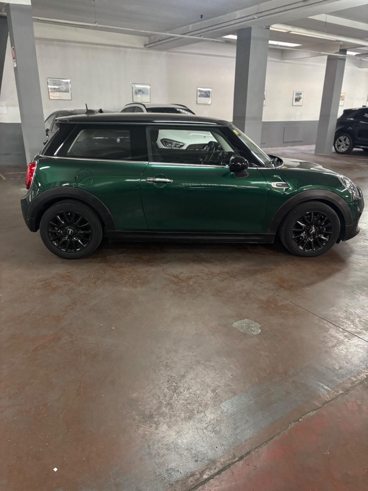 Mini 1.5 Cooper benzina Baker Street 136 cv