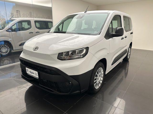 TOYOTA Proace City Verso 1.2 110 CV S&S L1 Lounge